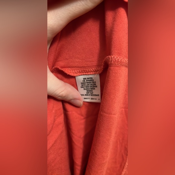 Flowy GNW Top🌟 - Picture 4 of 5